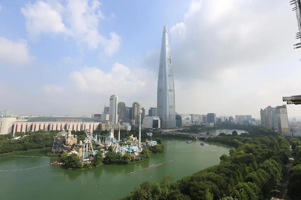 Lake View Loft Jamsil Seoul Apartment
